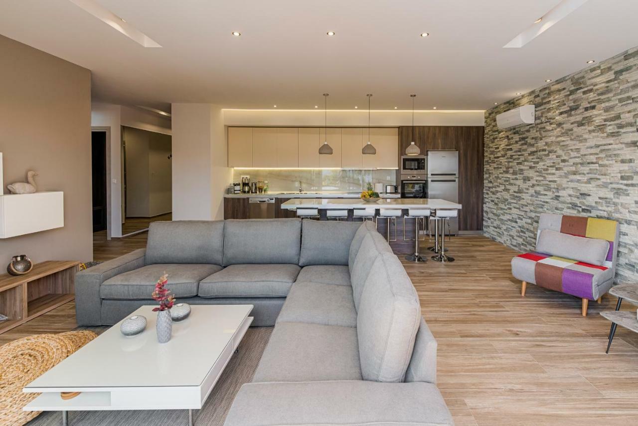 Nastazia Luxury Beach House Ialysós Eksteriør bilde