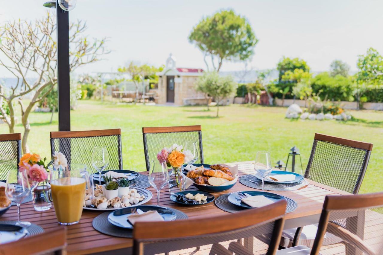 Nastazia Luxury Beach House Ialysós Eksteriør bilde